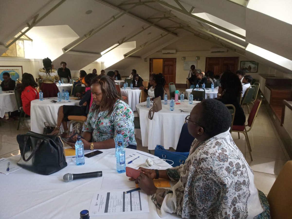 Sijenyijnr's tweet photo. WEL having a training meeting on wemen leaders . as My leader kenya we believe in transformation, a woman leadership is a prosperous leadership. https://t.co/lkJkbuowww @MyleaderKE @amwithigah @WinnieKabintie @DMugalizi @Oayouthkenya @NerimaW @bmmburu #mlkdecides #census2019 https://t.co/8JX8zJSJrr