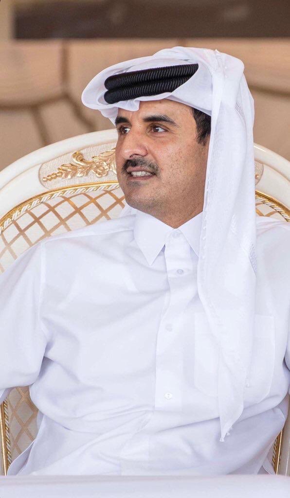 m8_alshahwani's tweet photo. يـ التميمي والذي خالق عباده
إنك أهلٍ للكَرامة والسيادة
تَمّم المولى فعولك يـ السنافي
بـ المرونة والصَلابة والجَلادة
وأنت أبوك اللي وَرث طْيب المَعاني
قاد داره 🇶🇦 للتَقَدُم والريادة
إستلمها وإرتكى في كل شِدّة
ثُم سَلّمْك الإمارة بـ إعتماده

اللهم احفظ أميرنا وارزقه البطانة الصالحة https://t.co/LHnTSJtuHG
