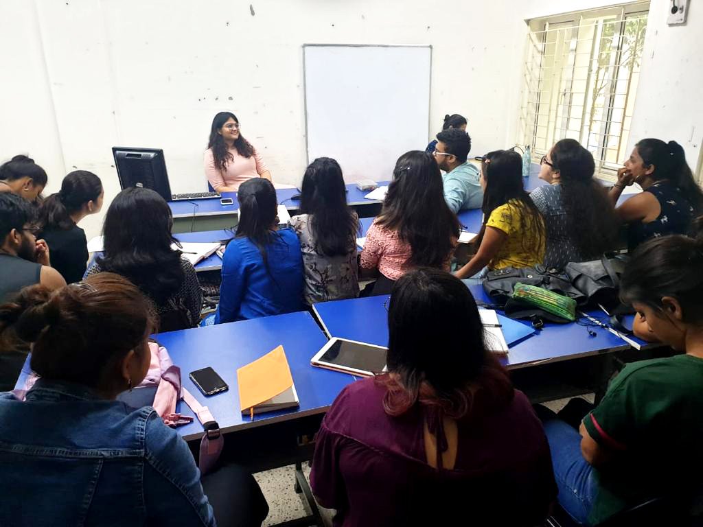 361Degrees_'s tweet photo. There’s more to Fashion than meets the eye! Here are some glimpses from an interactive morning well spent with the highly inquisitive and entrepreneurial Jewelry Design batch at #NationalInstituteofFashionTechnologyKolkata.
#361Degrees #ADesignBeyond #creativedesign https://t.co/PpUjaQUJK0