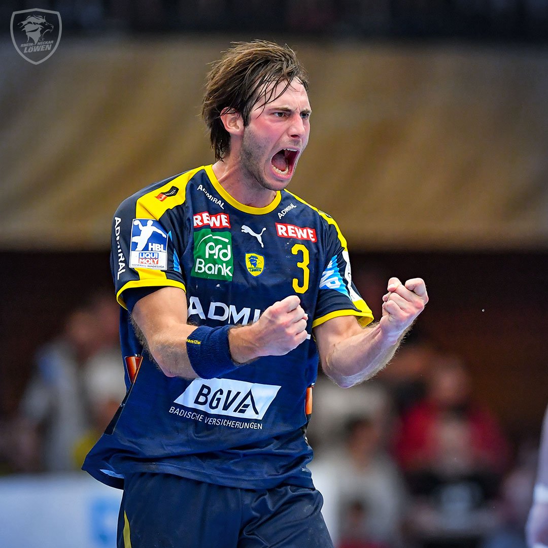 RNLoewen's tweet photo. Ein harter Derby-Fight, in dem wir uns mit zwei Punkten belohnen! 💪 Impressionen vom Saisonauftakt bei den Eulen Ludwigshafen
#1team1ziel #LUDRNL https://t.co/5tObelEFCu