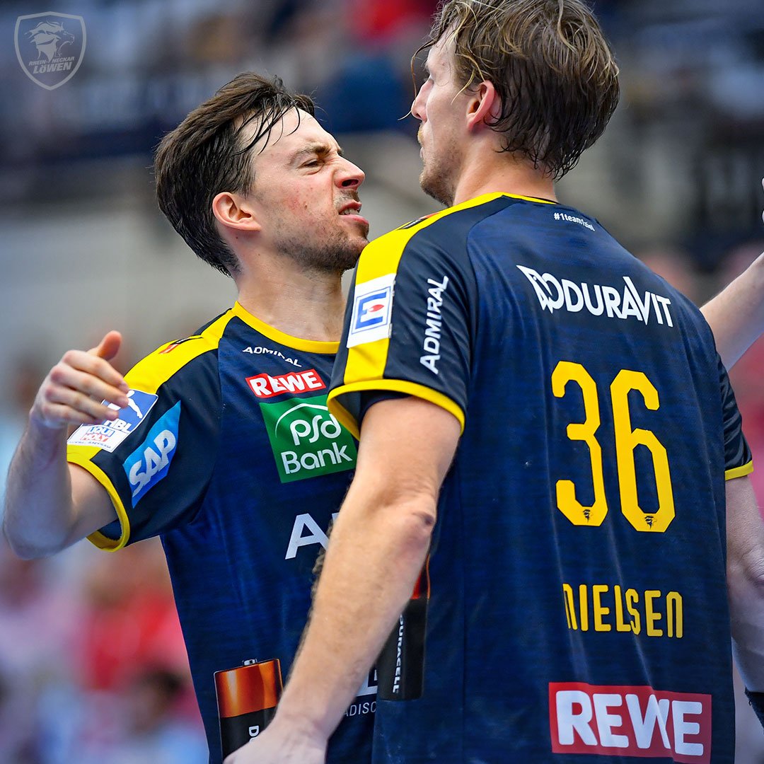 RNLoewen's tweet photo. Ein harter Derby-Fight, in dem wir uns mit zwei Punkten belohnen! 💪 Impressionen vom Saisonauftakt bei den Eulen Ludwigshafen
#1team1ziel #LUDRNL https://t.co/5tObelEFCu
