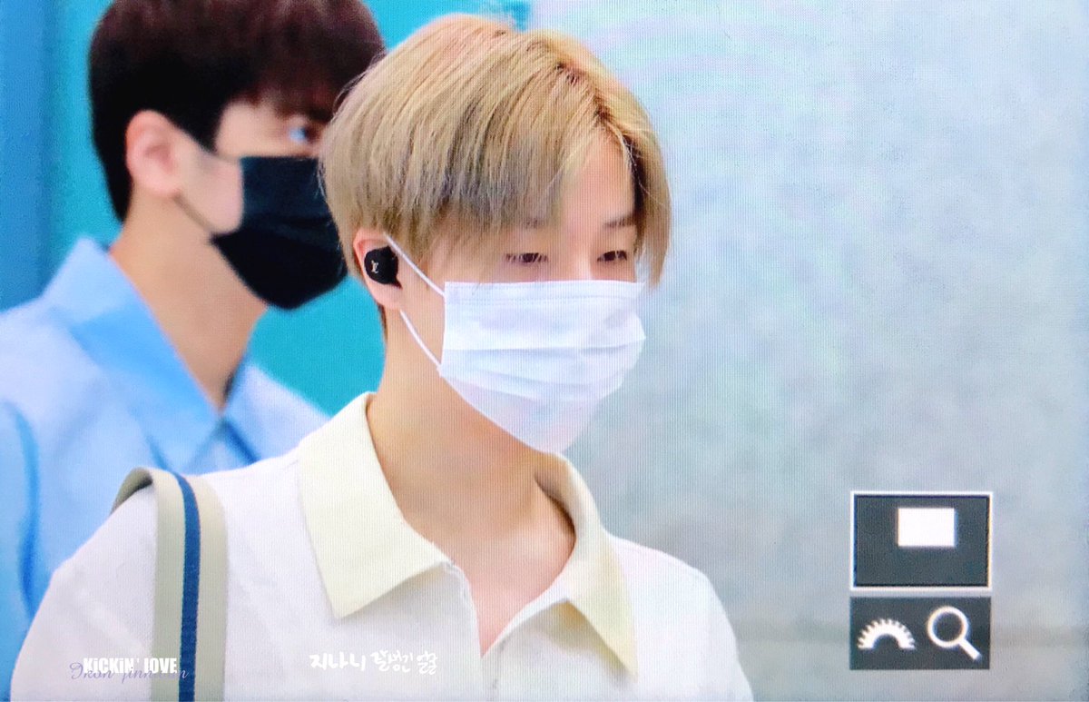 940207com's tweet photo. [PREVIEW] 190826 ICN 
(©️) KickinLove0207
@iKON_gnani_____

#JINHWAN #JAY #진환 #김진환 #iKON @YG_iKONIC https://t.co/uHUimq7oSr