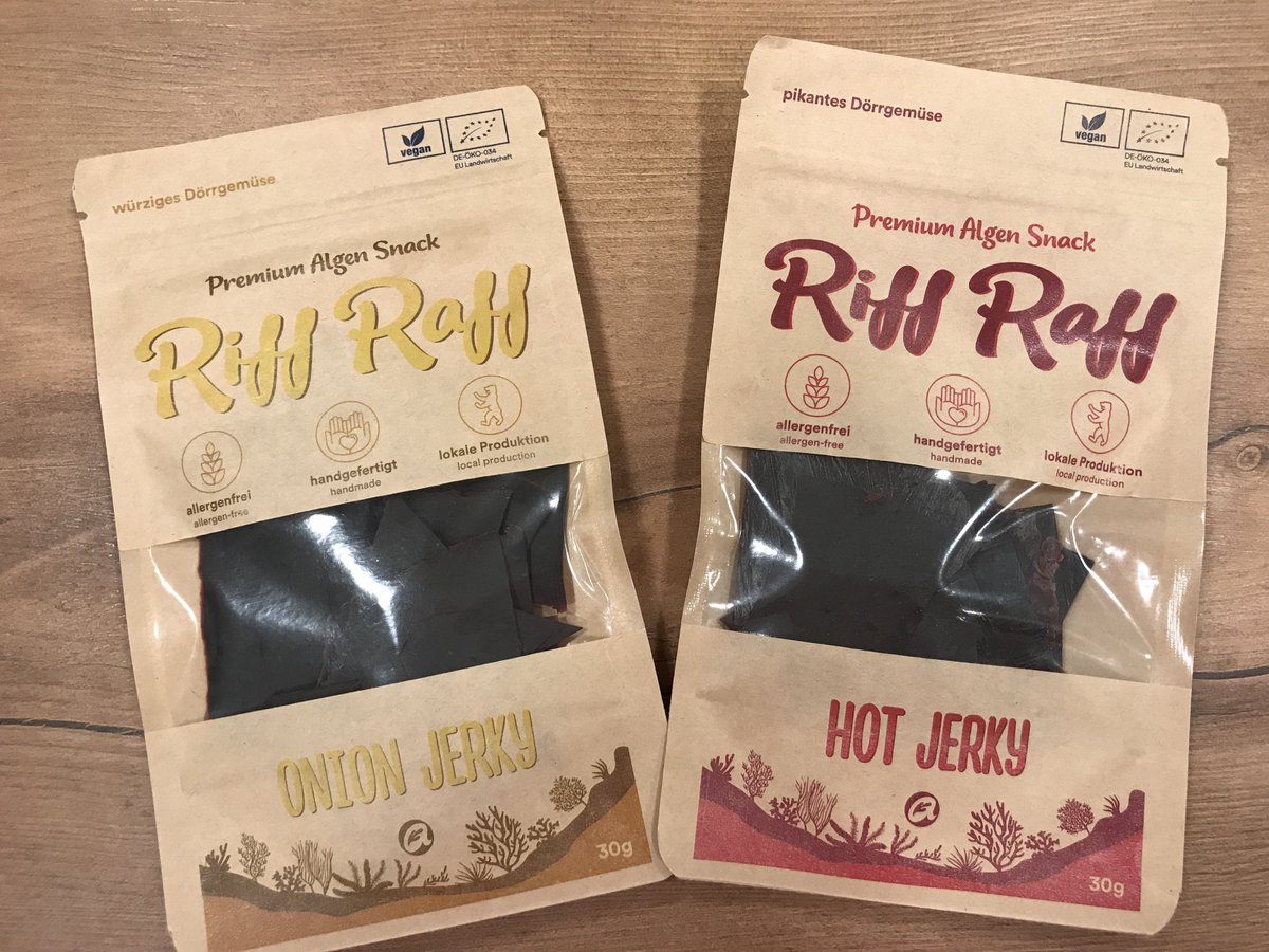 ShondraBlogwelt's tweet photo. !Werbung!

Ich bin immer Neugierig auf neue Produkte und Leckereien, deshalb habe ich mich sehr über das Päckchen von Riff Raff gefreut. Algen finde ich ja besonders spannend, diese sind so vielseitig anwendbar.  #Algen #Algensnack #myriffraff #Jerky https://t.co/GqSYjCIrEE https://t.co/0N5K0x7vHr