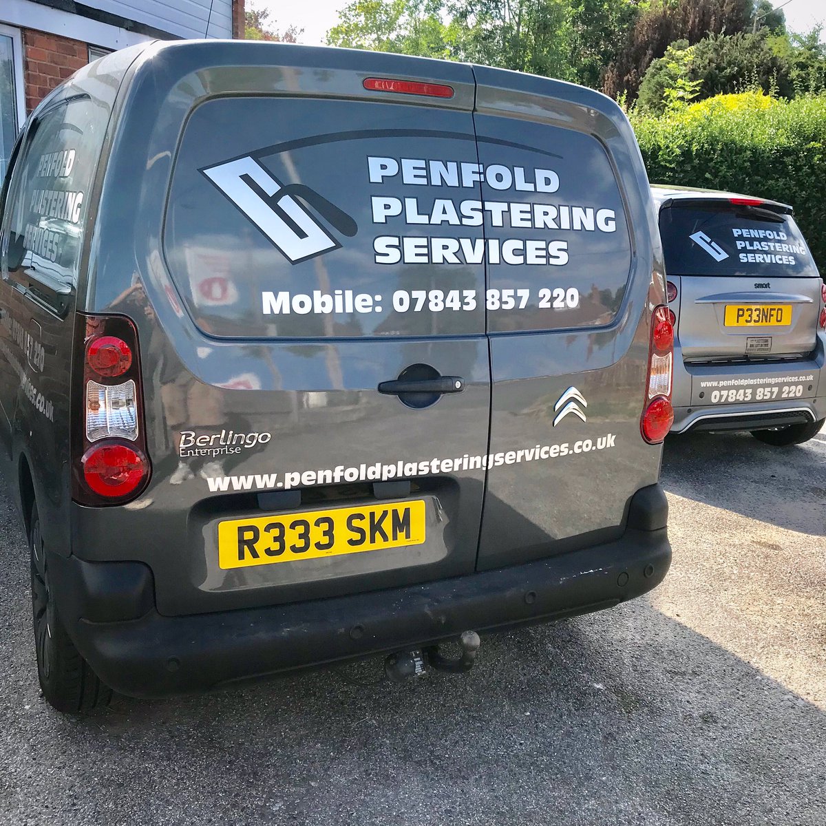 Penfold_P_S's tweet photo. Full room #reskim #penfoldplasteringservices https://t.co/ceJgiKHqQb