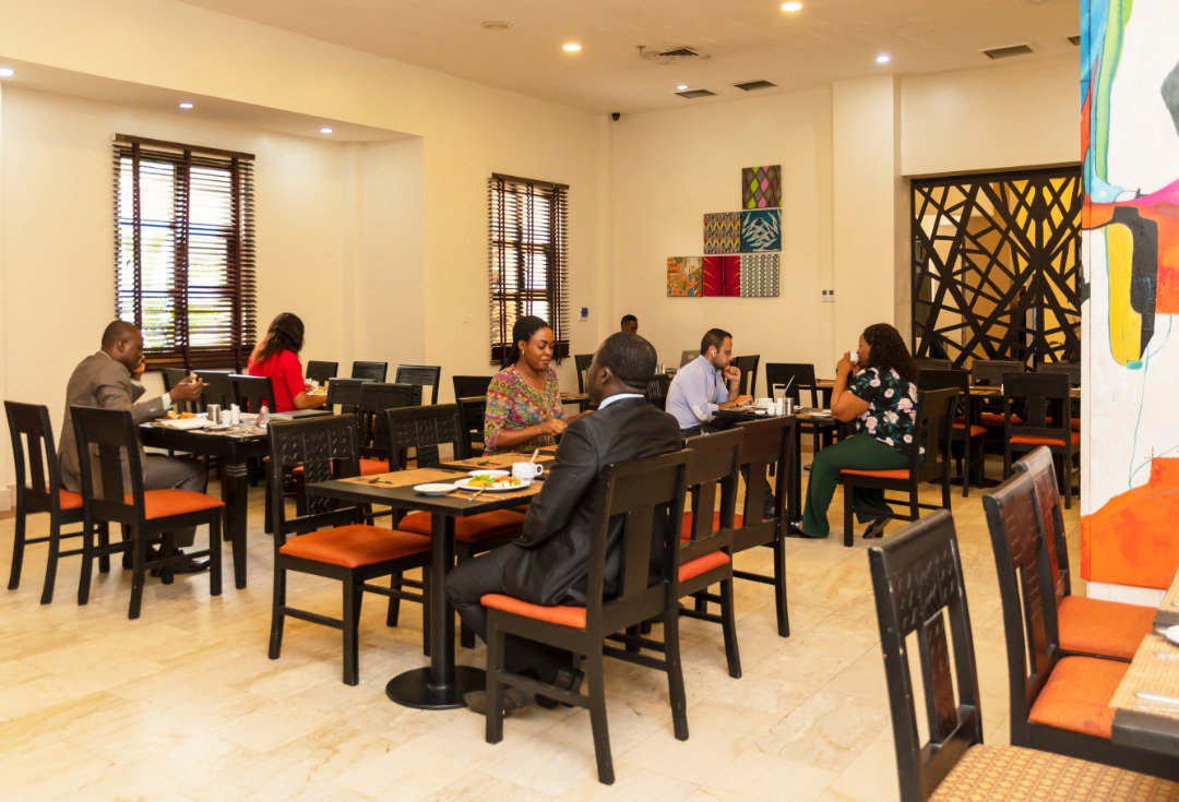 hawthorn_abuja's tweet photo. Monday morning requires mouthful of breakfast | Start your day right!
#MondayMotivation #HawthornAbuja
Zlatan | Lagos | Buhari | Angela https://t.co/9BObRB8DB5