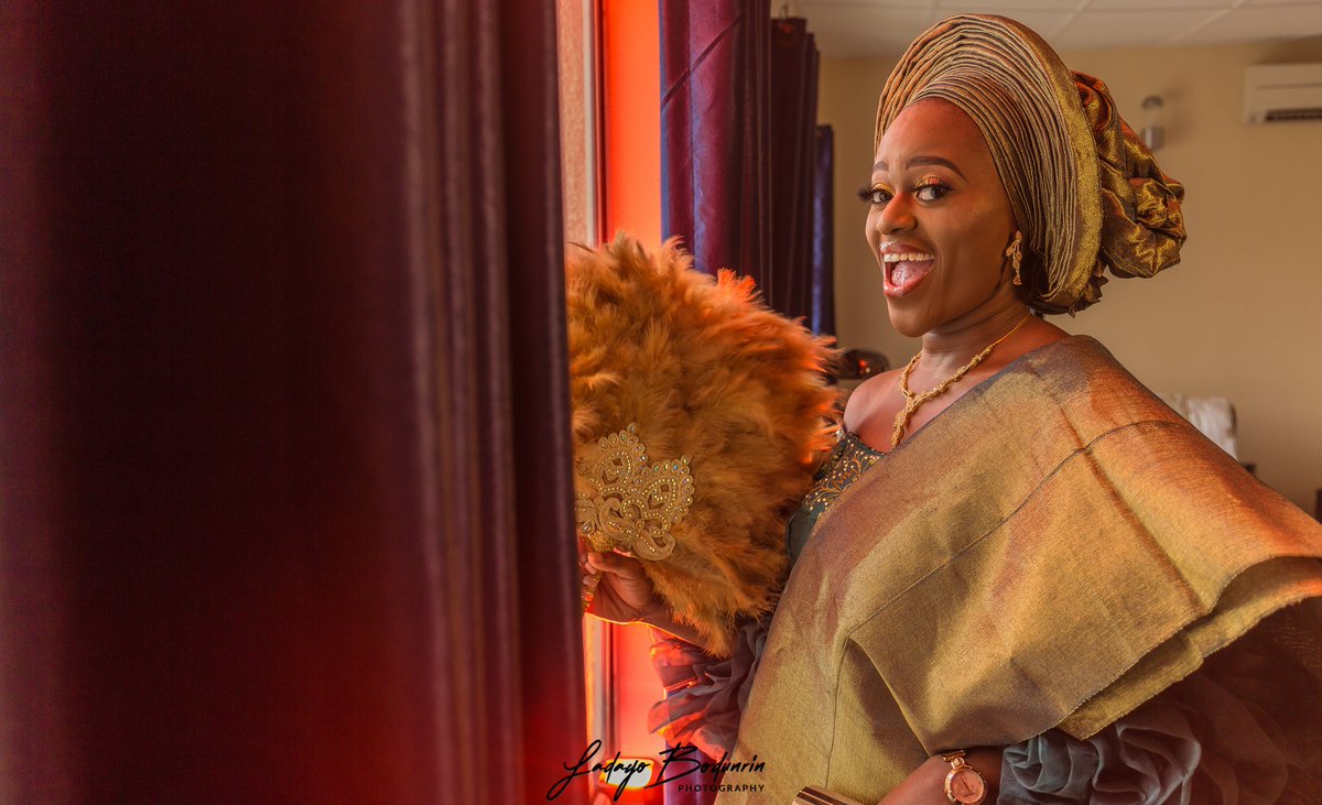 LadayoBodunrin's tweet image. #sharp19 

I shoot weddings, kindly retweet. My customer might be on your TL. Thanks