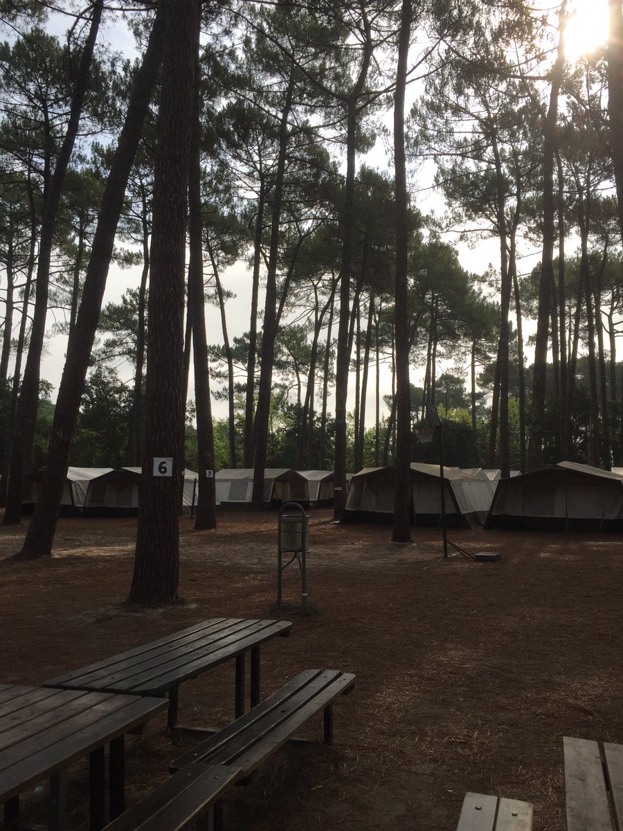 ashmanortrips's tweet photo. We have arrived at the campsite and the students are about to head off for their first activity of the day. https://t.co/5z2Gmj4Nw6