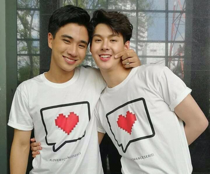 Hanninenz369's tweet photo. I will support perthsaint forever♥❤
 Love you so much😙
Miss you😚
#OWhatTHxPerthSaint https://t.co/YbEQDp8ScJ