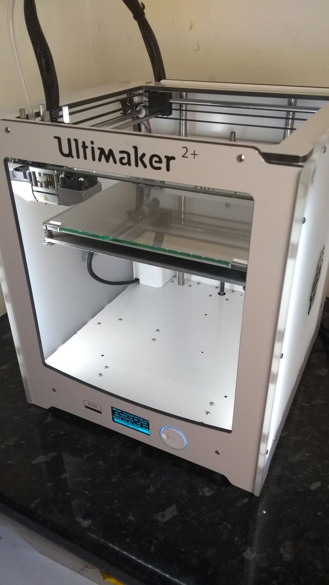 activeducator's tweet image. Thanks to @CREATE_EDU_PROJ I can test The Learning Partnership programme ideas with loan #3Dprinting @UltimakerGB kit.

@Dendrite_me

15cm air rake for a #rttluk rocket car testing windtunnel, servo mounted wheels and drone motor holders and more...