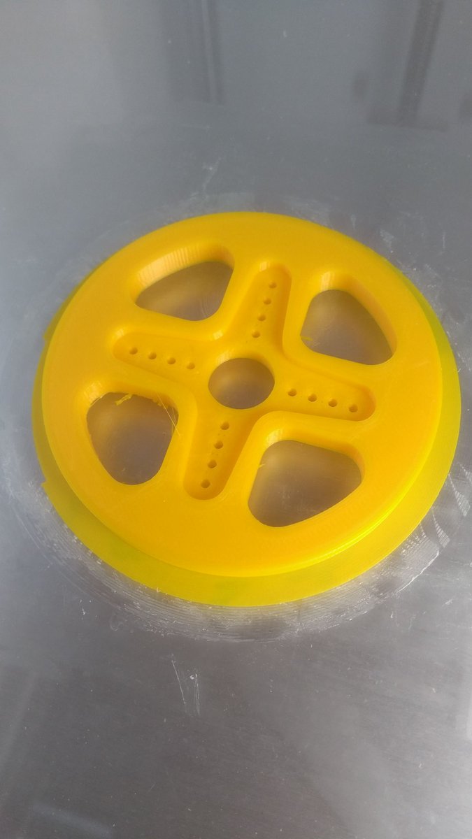 activeducator's tweet image. Thanks to @CREATE_EDU_PROJ I can test The Learning Partnership programme ideas with loan #3Dprinting @UltimakerGB kit.

@Dendrite_me

15cm air rake for a #rttluk rocket car testing windtunnel, servo mounted wheels and drone motor holders and more...