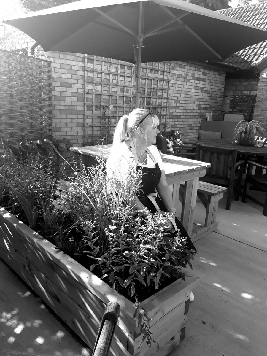 hunkydory26's tweet photo. So proud of my big sister today, opening her own coffee shop and making her dream a reality. Its been a family effort but its finally here. Welcome to Wythmails of Orlingbury. #enjoythecake #Woogrub 
@Wythmails https://t.co/9GzHVYbag1