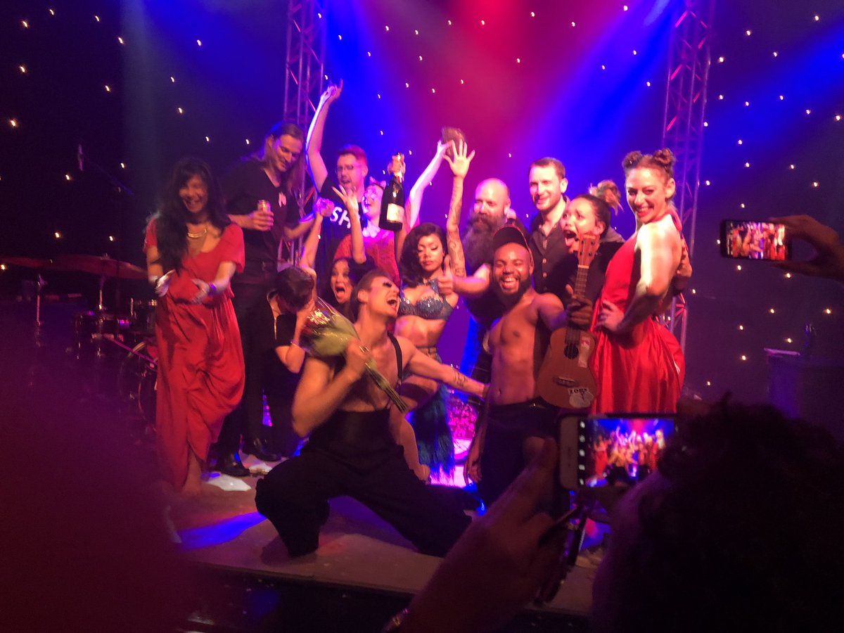 julieofarnott's tweet photo. @ReubenKaye #kayehole to finish the Fringe was our best decision ever! Outstanding, high energy, fantastic acts & performers genuinely having a ball doing what they love. Rest up lovely people as you all deserve it. That was the 1st straight vodka shot I’ve had in over 20years!!! https://t.co/qE56khLSjk