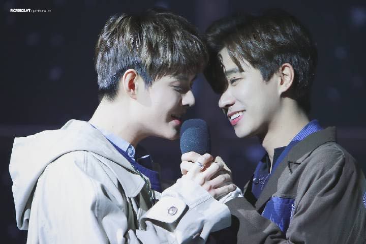 CneGst98cb6Fu8g's tweet photo. Being deeply loved by someone gives you strength, loving someone deeply gives you courage.
🖤❤️🐯🐉
PS火箭大队🚀/ PS Rocket Force🚀
Cr.logo/owner
#OWhatTHxPerthSaint https://t.co/R7ShQT2iLD