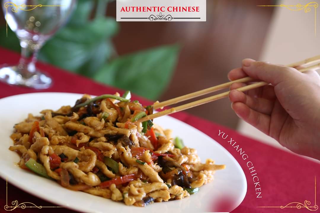 RestaurantLong's tweet photo. Our traditional Yu-Xiang Chicken gives your palate the burst of oriental Chinese flavor 🍜
 
#longcheng #authenticchinesefood #chinesefood #simplychinese #instafood #delicious #foodlover #chinesecuisine #tasty #asianfood #foodpic #foodlover #authenticchinesefood #karachi https://t.co/OFtGiVSnCa