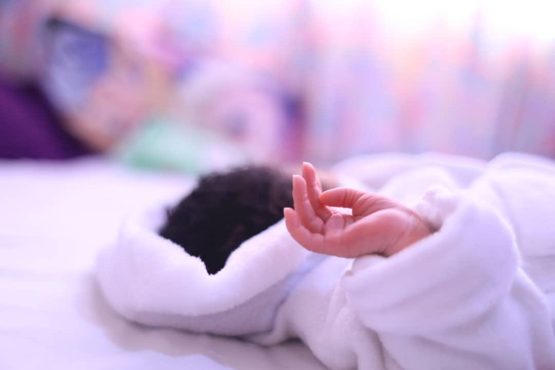 Kindly meet "Amata Anca Ae'eedah Ai" a little doll💎 that you all know as "DIAMANTE" 
Thanks a lot for the love you showed us during this journey till now 🙏 God bless you all with  babies because its most Gorgeous thing in the world 💕