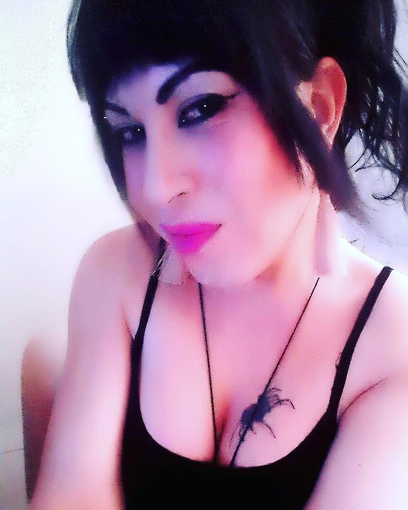 Gönen travesti 
Bandırma travesti 
Biga travesti 
Manyas travesti 
Denizkent travesti 
Karacabey travesti 
Gönen travesti 
Yeniden gonendeyim
0531 336 9431 gonen yıldız