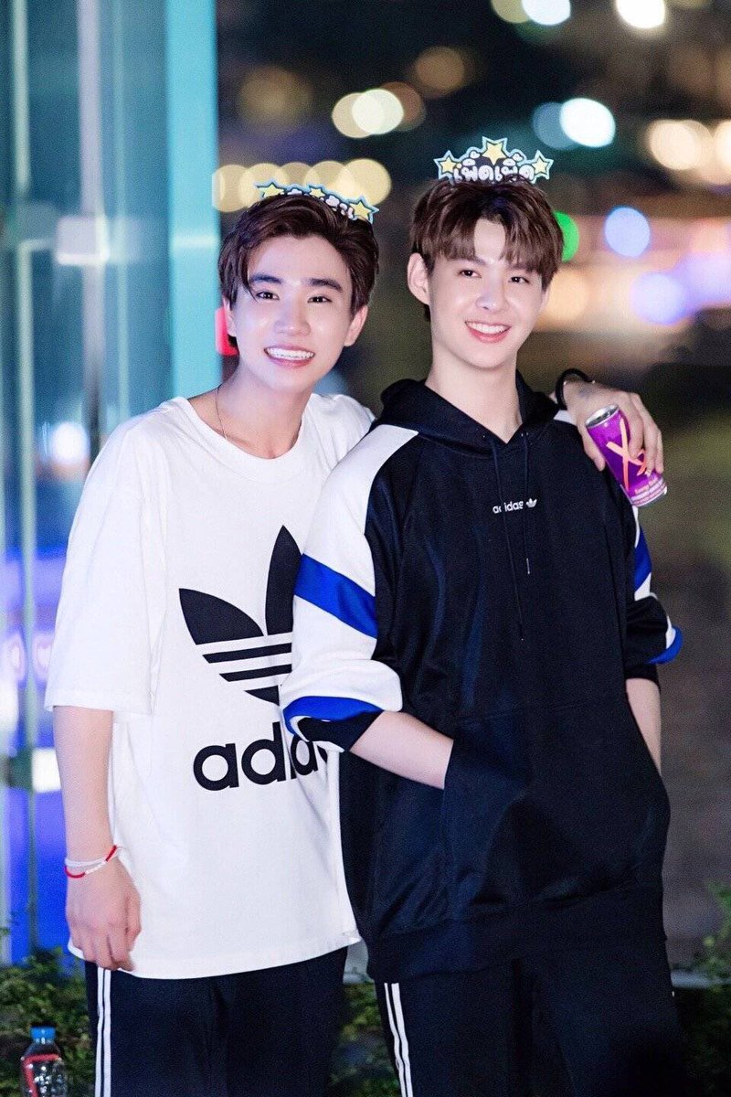 only_pinson's tweet photo. I am by your side, whether you are happy or sad.🖤❤️
#OWhatTHxPerthSaint
#PerthSaintSaiton https://t.co/rZBHrTcCnR