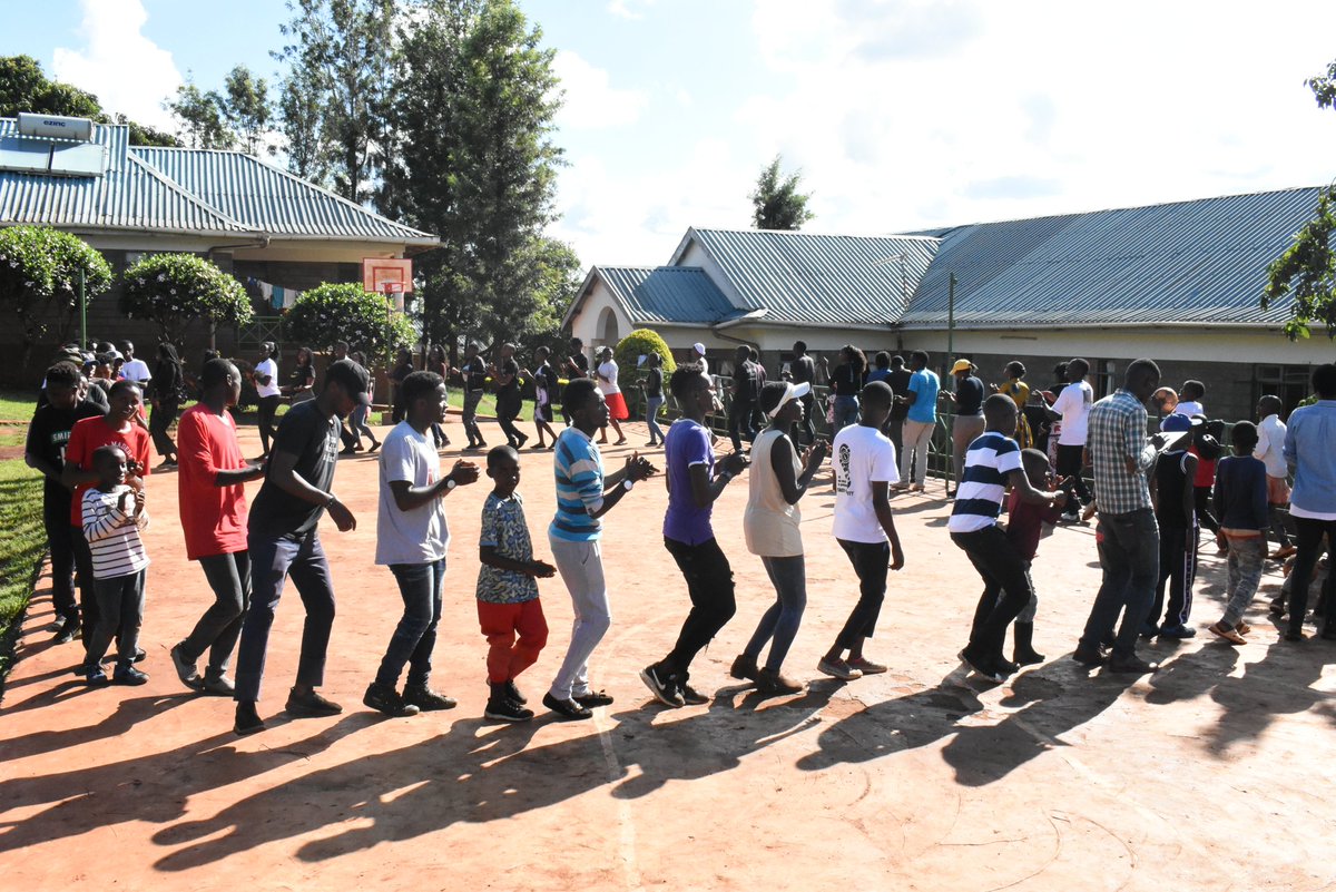 MeruUniversity's tweet photo. As we offer #QualityEducation and #training our students are encouraged to be part of those effecting positive change in our world. Set aside time to interact with and empower the less privileged in your community. Our #2019SeptemberIntake is on-going. https://t.co/Zthkl6MQ3A https://t.co/k1alQxR4yc