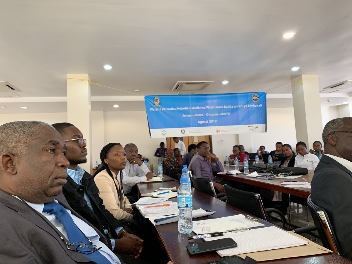 Abdulsamad_tz's tweet photo. We are now in Dodoma: Roadshow Campaign to Build Strategies of Tanzanians to participate & share business opportunities available in the #EACOP pipeline project. Guest of Honour Minister of State in the Prime Minister's Office Hon Jenista Mhagama. #Jenga #Uelewa #Jenga #Ushiriki https://t.co/Wmb2vkkHWK
