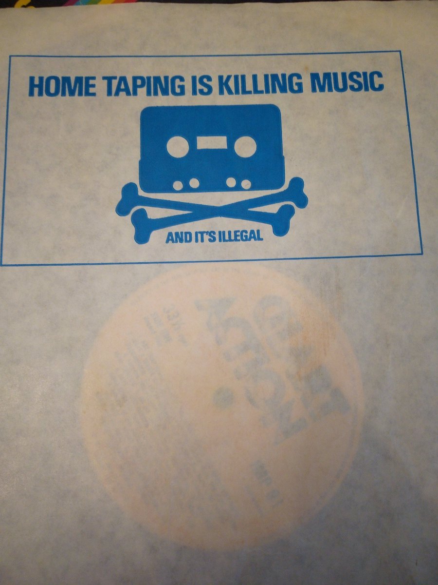 pauldaley2906's tweet photo. Remember kids...don't do it #backinthedaythrowbacks #vinylrecords https://t.co/BNMbDGcj5f