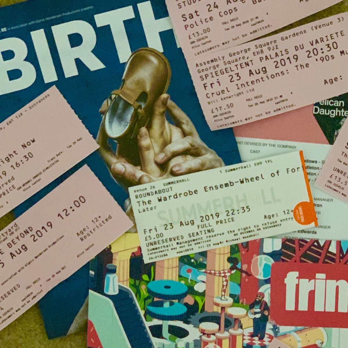 PushToShoveTC's tweet image. That’s it! We’re wrapping up our short time here at the Fringe for another year 😭Top Picks have to be @TheatreRe  and @WardrobEnsemble. Both beautiful pieces of theatre with humanity at heart.