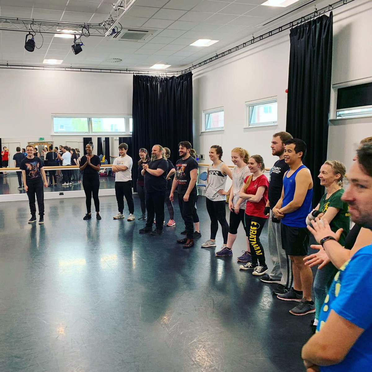 ActionEmporium's tweet image. Day 1 in the bag &amp;amp; starting day 2! @APCombat #StageCombat Summer Course well &amp;amp; truly underway! 😄⚔️