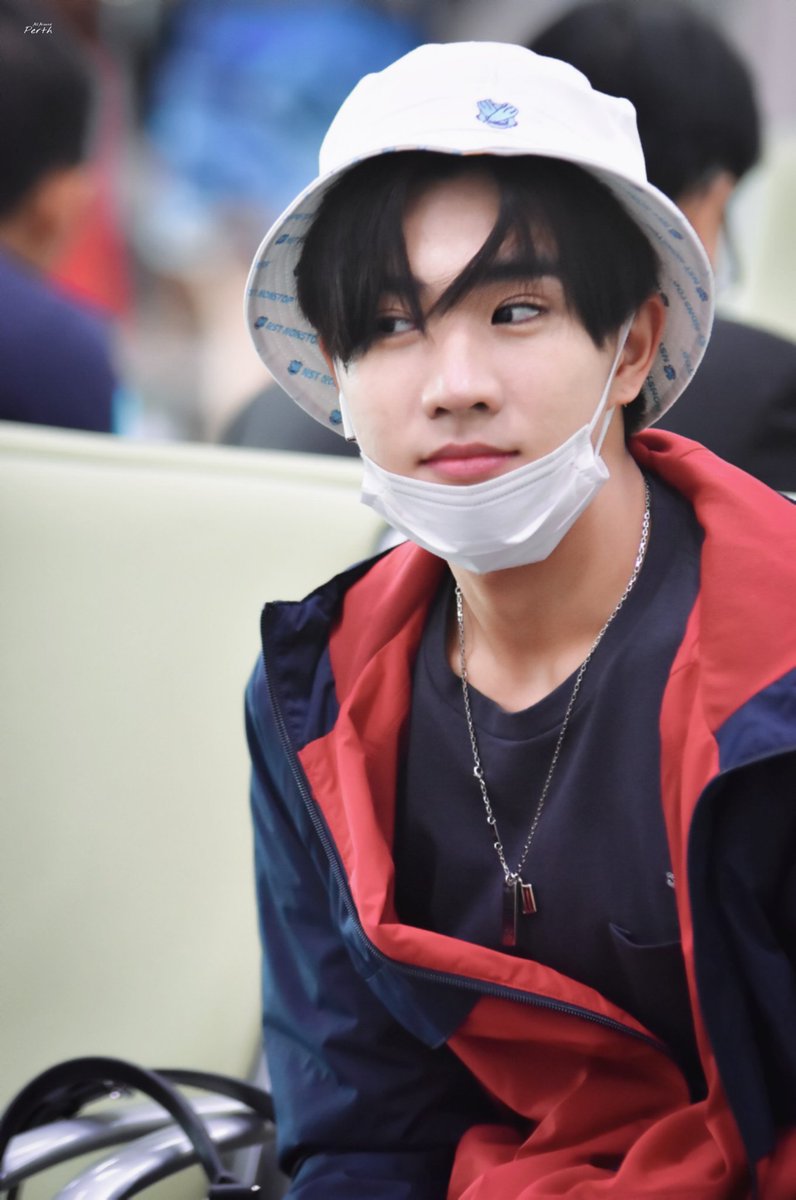summerneverend8's tweet photo. #OWhatTHXPerthSaint
LBC forever
cr:the owner https://t.co/wb7zP1KEcB