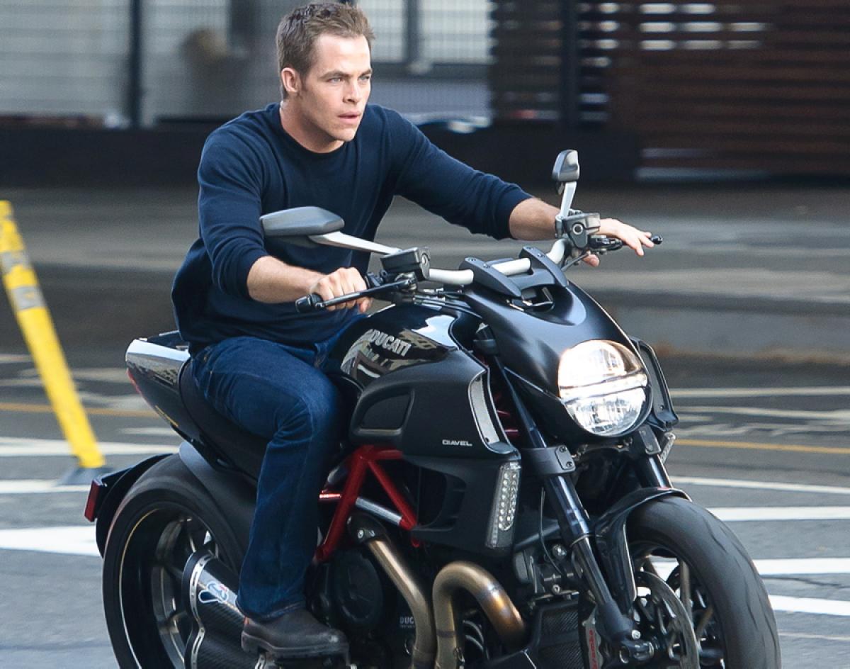 HAPPY BIRTHDAY CHRIS PINE - 26. August 1980. Los Angeles, California, USA 