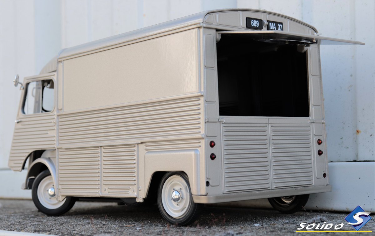 SolidoModels's tweet image. Star of French utility vehicles, the Type HY, is also one of our key models. Our 1:18 Citroën Type HY in grey will be back soon at your regular reseller! 

#MondayMotivation #TypeH