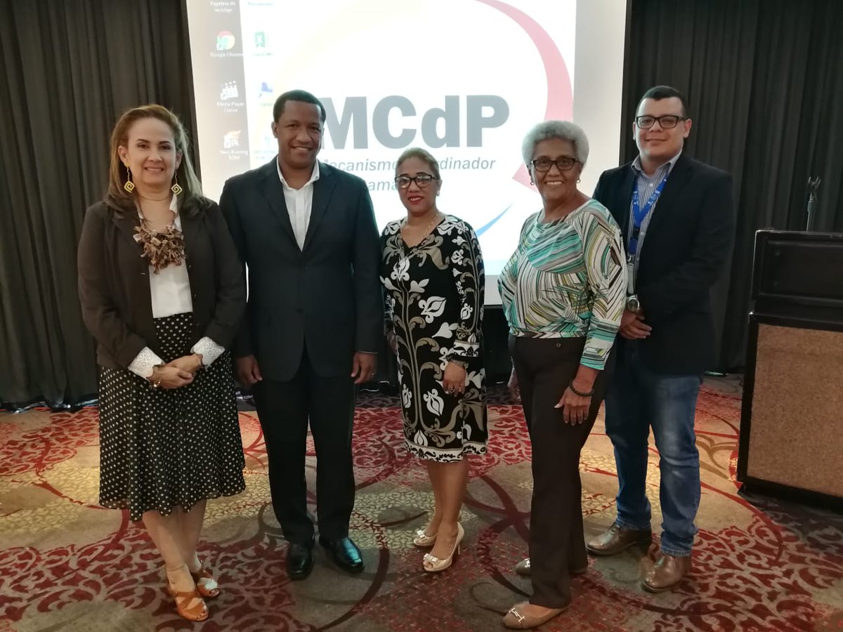 Dr. Amador Goodridge fue elegido Presidente del Mecanismo de Coordinación de Panamá por la lucha contra la tuberculosis, el VIH y la malaria.
Vicepresidenta: Dra. Nadja Porcell, Directora General de Salud (DIGESA) del MINSA.