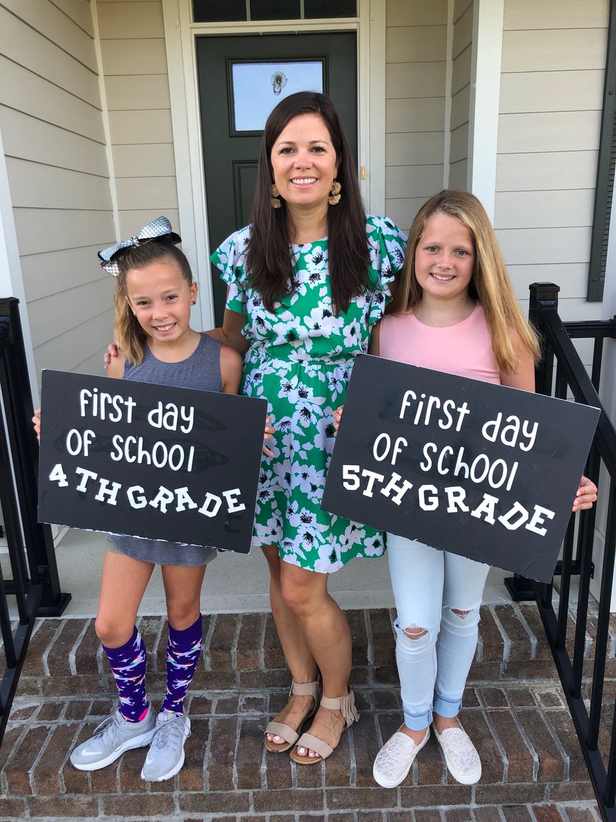 Back to school as ⁦<a href="/apexescougars/">Apex Elementary</a>⁩ for the last first day together! #familyaffair  #stopgrowing ❤️🐾🎓