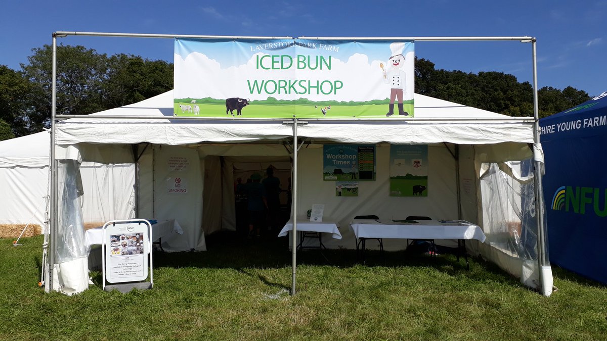 RestaurantBCoT's tweet photo. Well what an amazing time @Carfestevent over 3000 people through our iced bun tent, thanks to all our amazing @bcot staff and students &amp; the @Carfestevent support team and of course all those who iced buns with us. #icedbunfuninthesun https://t.co/jyNd39MEQ6