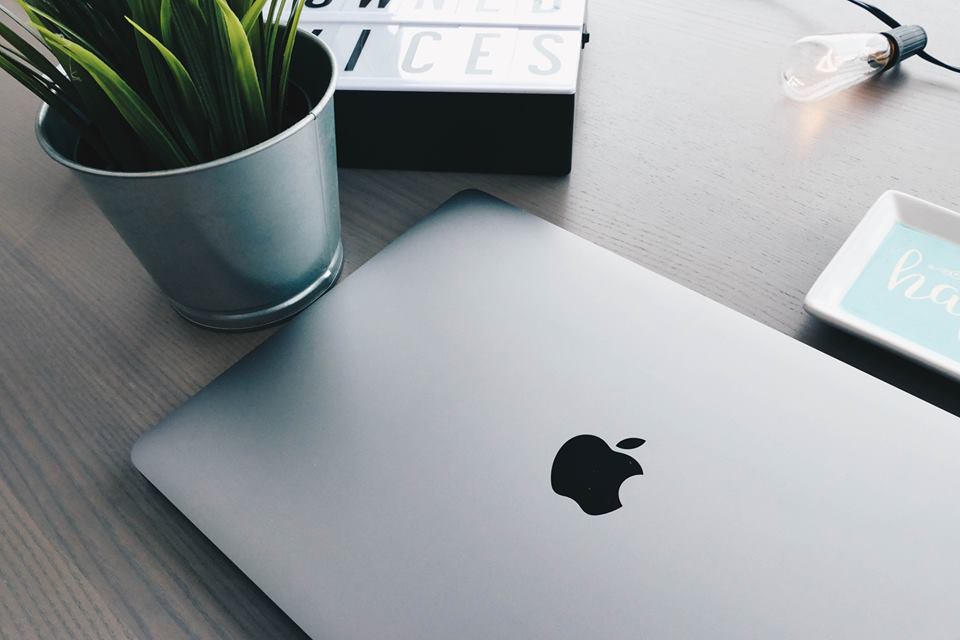 If you could choose, what would your Mac of choice be? An iMac, a MacBook Air or a MacBook Pro?