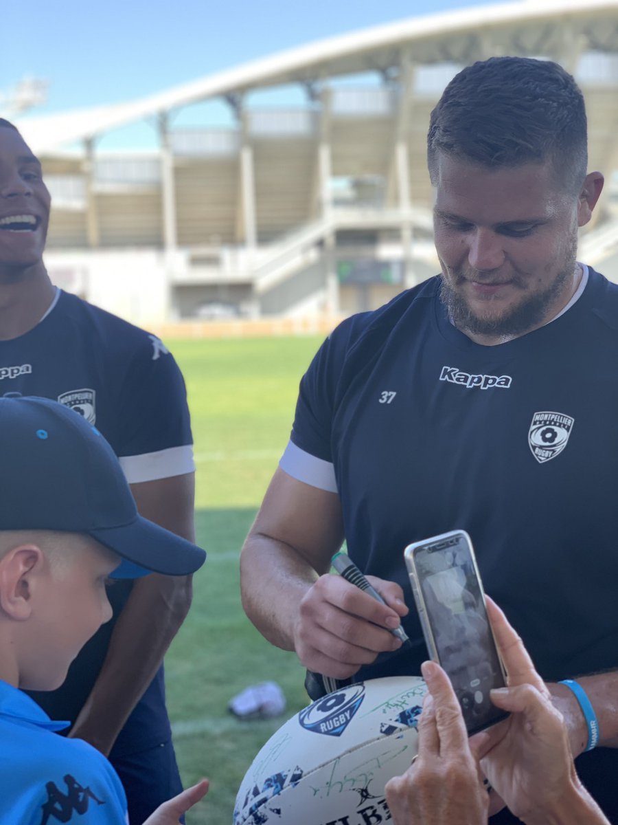 MHR_officiel's tweet photo. Merci à nos supporters pour leur visite et à samedi 😌🔵⚪️
#TEAMMHR https://t.co/nPgizvUqPx