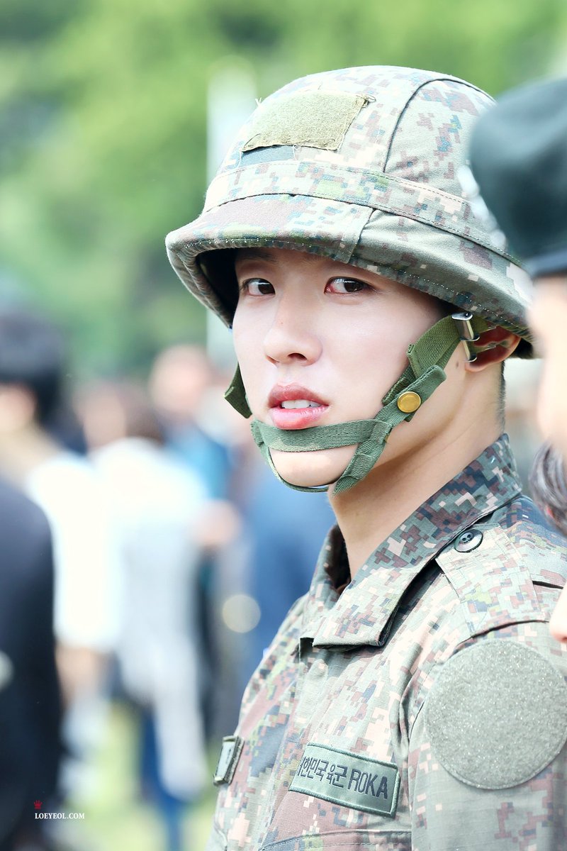 loeyeolcom's tweet photo. 지금 이 순간이 다시 넘겨볼 수있는 
한페이지가 될 수 있게 
This is our page

#성열 #싱그러운_여름날의_성열아_생일축하해 #Happy29thYeolDay 

https://t.co/Pxv4yDDaWJ
https://t.co/yxMoMZNllx
https://t.co/hCOyhqa4Bf https://t.co/c8n7FQlFQx