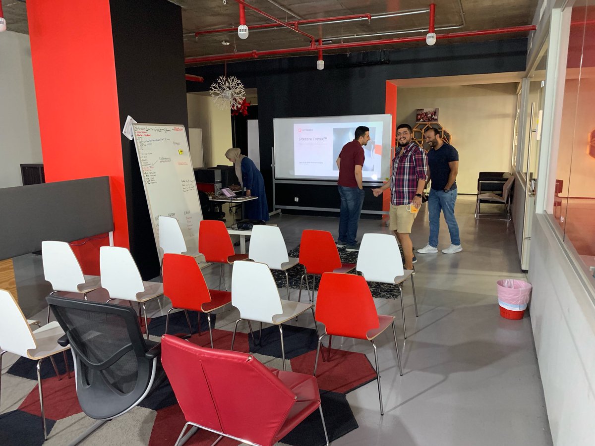 A couple of minutes till #SugJo