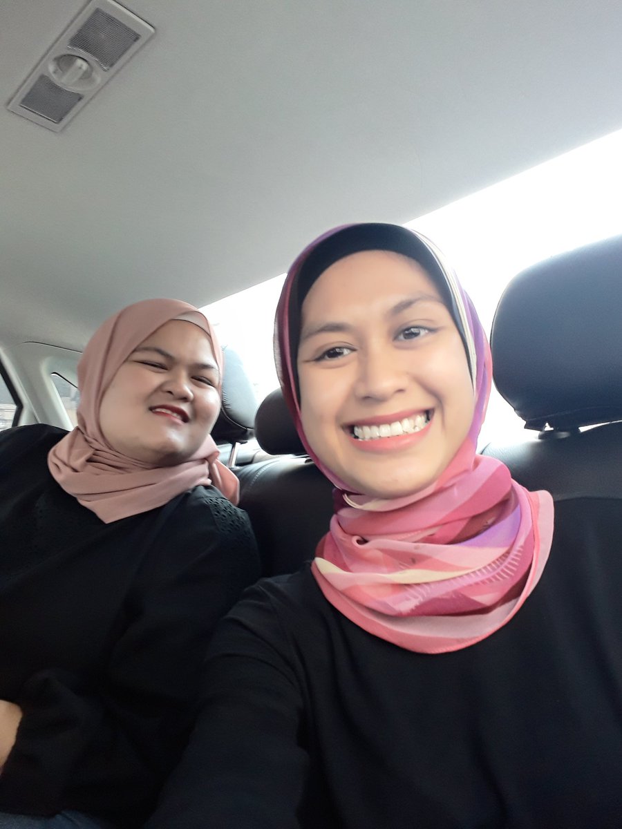 Aine_kamaruddin's tweet photo. #seyumselalu
#BeHappy https://t.co/Bk8NZR1Psu