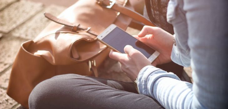 SipseBits's tweet photo. ¿Ya sabes el daño que el calor le hace a tu celular? 📱☀🔥
https://t.co/u0njxyMsBn https://t.co/drN2LGuvoH