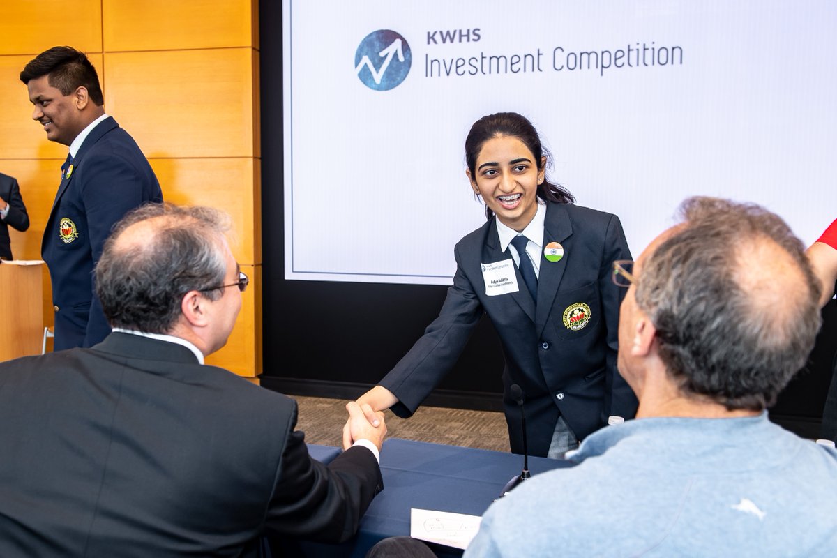 whartonyouth's tweet photo. Purpose, mastery, identity & creativity are tenets of #deeplearning...and of the KWHS Investment Competition—Register today! https://t.co/bTrpEXVlze @MrsPrester @lisa_m_bender #BusEdu #EconEd #FinLit #KWHSInvests https://t.co/A0PcqW5xsV