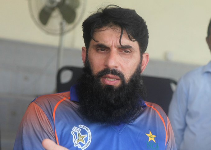 appcsocialmedia's tweet photo. Misbah-ul-Haq has stepped down from the #PCBCricket Committee after expressing interest in applying for the role of the national cricket team’s head coach.

#APPNews

@ICC @TheRealPCB #Ashes2019 #ICCTestChampionship #SpiritofSports @captainmisbahpk @HomeOfCricket

PIC Credit PCB https://t.co/90T2lE3Gdv