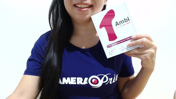 Agora voc&ecirc; pode controlar o Privetoy da Japinha Safada tamb&eacute;m, visite sua sala no @cameraprive : https://t