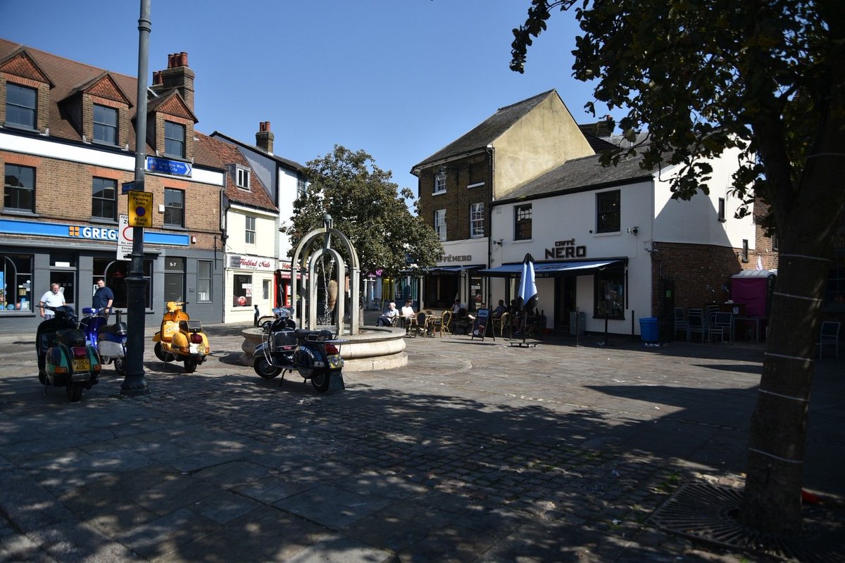 Yesterday was incredible, but right now we are hugely grateful to the <a href="/EastHerts/">East Herts Council</a> street cleaning team who are doing an amazing job cleaning up the town this morning Thank you Ben and Penalver, Danny Williams, Chris Franklin &amp; Scats! You are heroes!