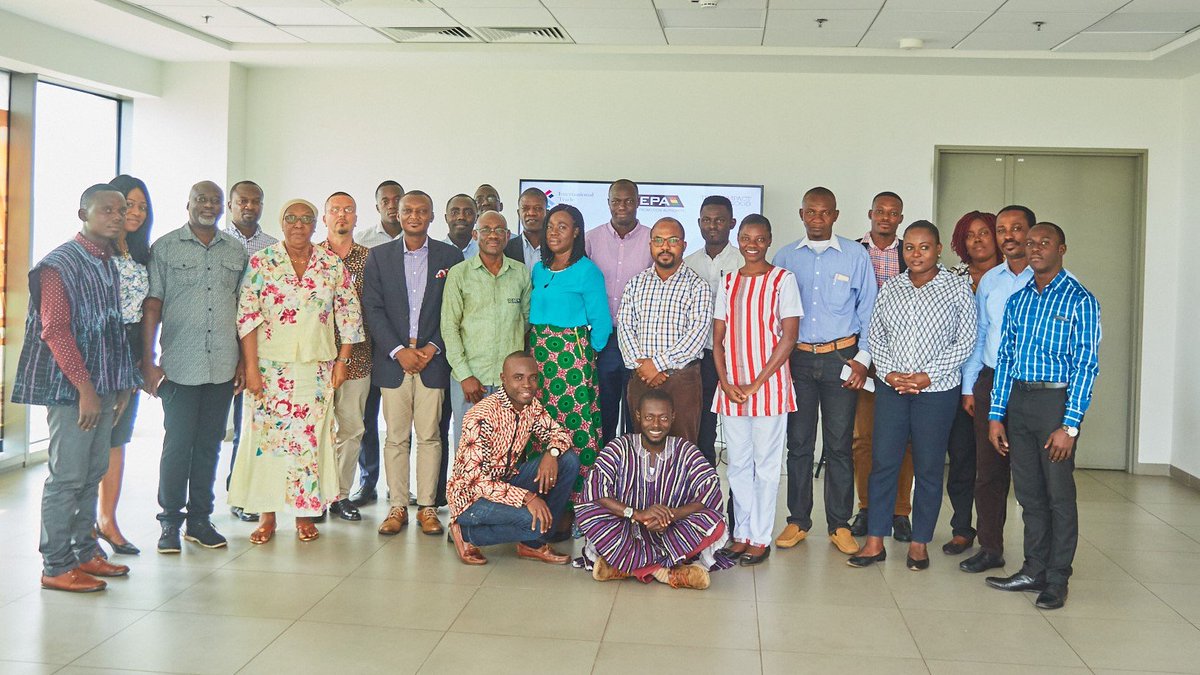 ITC_sustainable's tweet photo. SMEs in #Ghana are moving along from linear to circular economy under @ITC_sustainable #T4SDHub. 16 selected SMEs begun journey yesterday @GEPAGhana in Accra. Exciting!
#T4SDHub
#circulareconomy #resourceefficiency
#sustainable #trade https://t.co/xSABzgTlRp