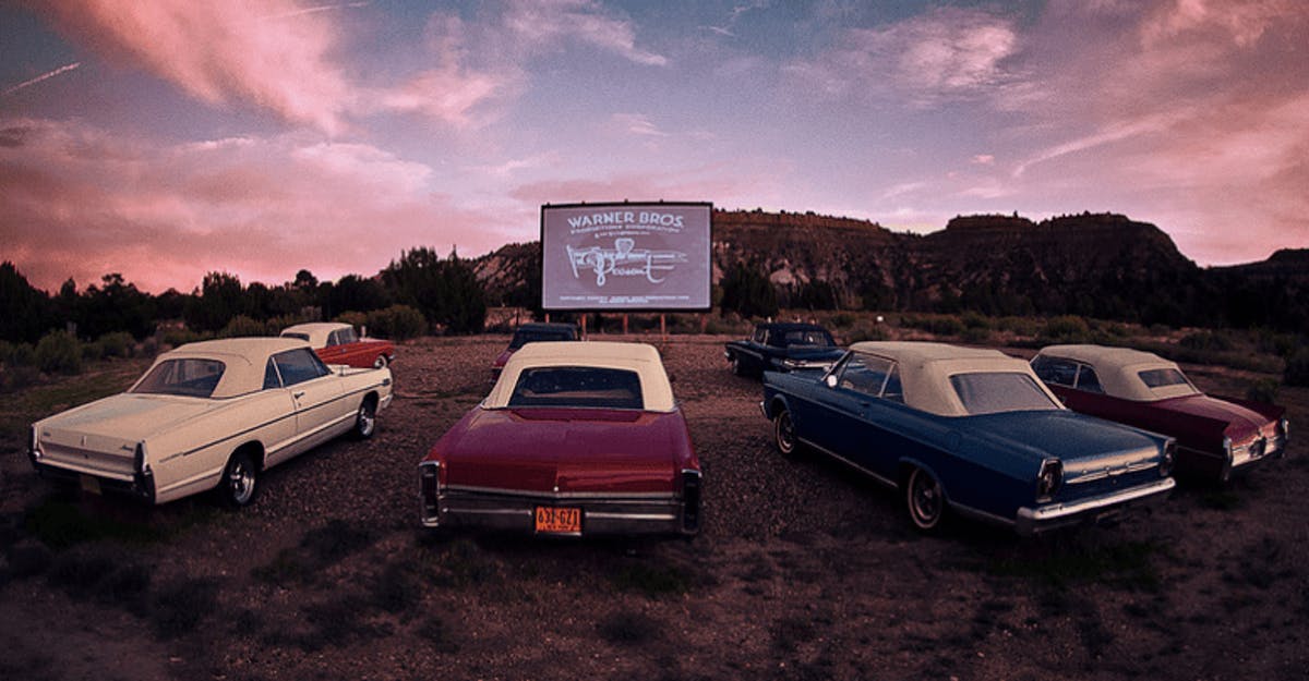 Zaterdag 14 september organiseren De Lions Voorst en zwembad De Schaeck een buitenbios op onze zonneweide. De opbrengt komt ten goede aan stichting Dorpsverfraaiing Twello. Kaarten voor het evenement koop je op de dag zelf bij het zwembad. Meer info: deschaeck.nl/nieuws/buitenb…