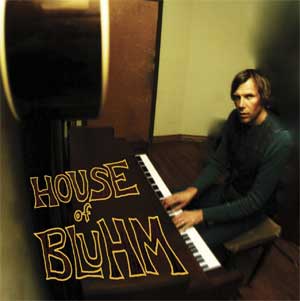 TodayzAlbum's tweet photo. No.1086 #TimBluhm is a Californian producer/singer-songwriter, and was the creative force in the band #TheMotherHips. The 2005 release House of Bluhm is Tim’s 4th solo album and gained huge respect from his peers. Love Spooked Cat Blues and Dear Wild Animal. https://t.co/1Nu8MQnTsy