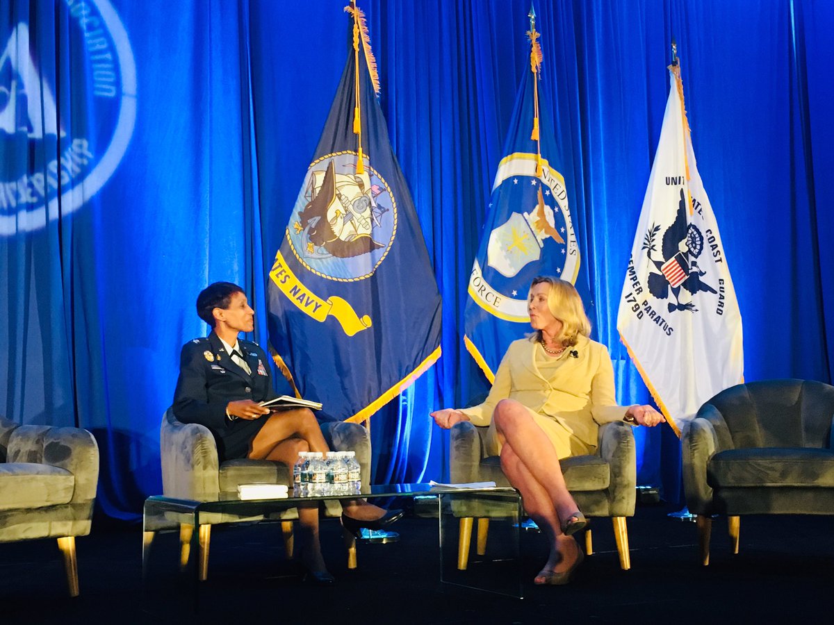 HONDeborahJames's tweet photo. Spent time with 1000 fabulous women (and 20 great men) at the Joint Women’s Leadership Symposium at the DC convention center. Women from all uniformed services plus allied countries were there and they rocked it. Two book talks, sharing strategies, insightful questions #jwls2019 https://t.co/OvbDTKIpRT