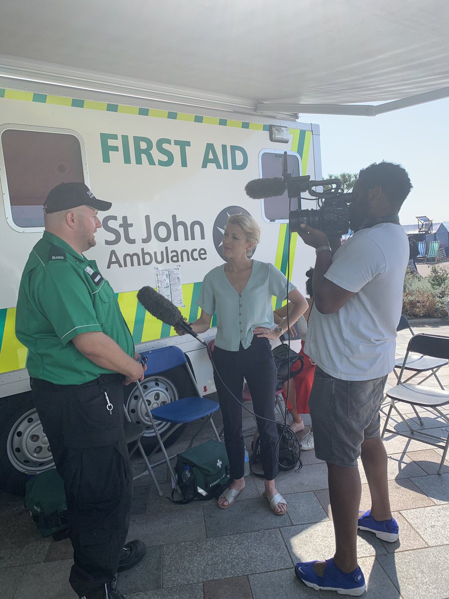 @SJAClinicalStu ever the professional face of St John Ambulance, has kindly ‘volunteered’ to speak to the news crews. As Event Manger today I sadly get to deligate! 😂😂 <a href="/LandscapeIan/">I</a> <a href="/SJA_Southend/">Southend SJA</a> <a href="/stjohnambulance/">St John Ambulance England</a>
