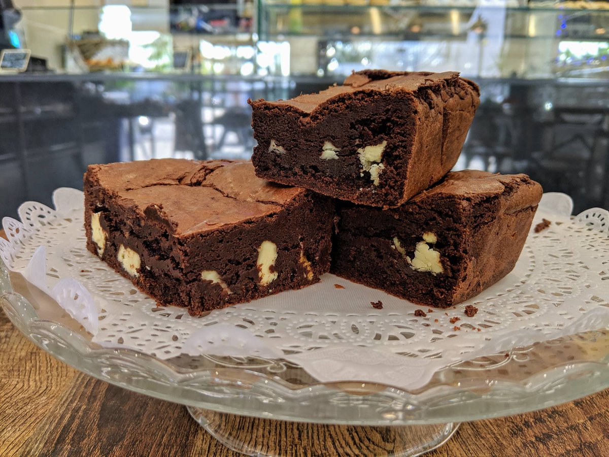 bagels_v's tweet photo. ... Choco Heaven ...
What a glorious day 🌞, the only thing to make it even better is #chocolate.
So check out our #brownies. https://t.co/Z1kWvMDiTs
