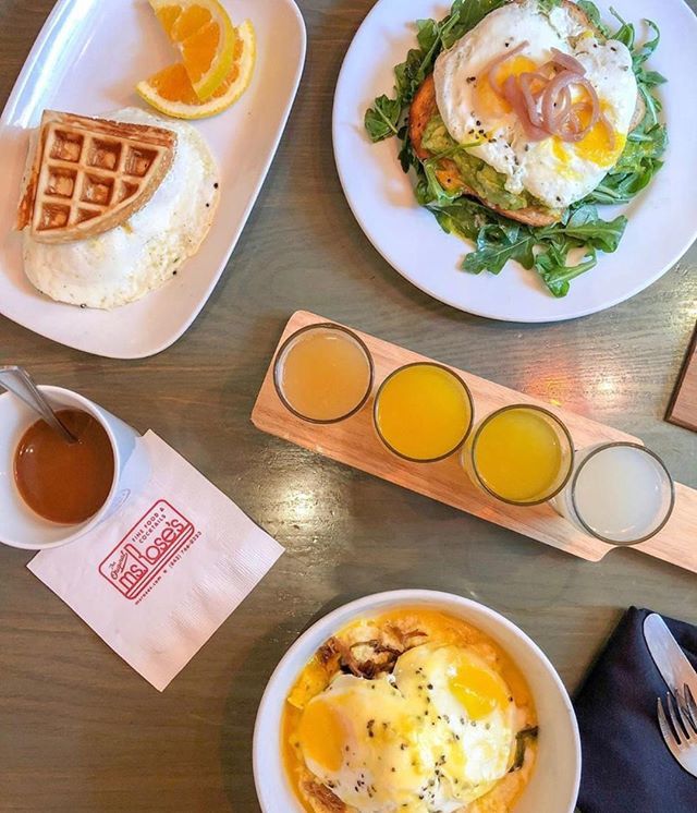 MsRosesFineFood's tweet photo. Starting the week on the right note! 🍳🥂 Come enjoy a delicious breakfast spread at Ms. Rose's! #MsRoses #MsRosesBreakfast
📷: @eatyourfeelingschs
.
.
.
#newmenu #westashley #charleston #charlestonsc #chseats #yum #holycity #lowcountryeats #holycityeat… https://t.co/tIKapwDqDT https://t.co/JyKOeaxQcz