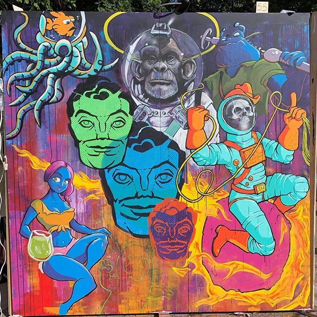 RustBeltMonster's tweet photo. The finished product! #urbanscrawl #alienfarmers #farmgirl #alienfarmgirl #astronaut #aliens #farmlife #farmers #monkey #monkeyastronaut #mural #rustbeltmonster #rustbeltmonstercollective https://t.co/ljDlT9rl3x